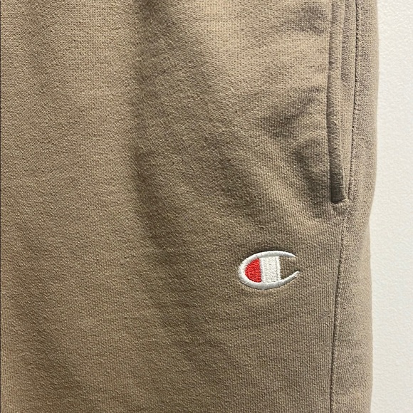 Champion sweatpants and matching hoodie, women’s medium - Picture 5 of 7